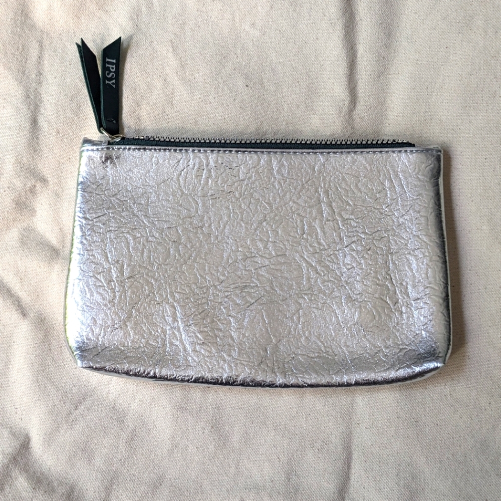 Ipsy Makeup Bag